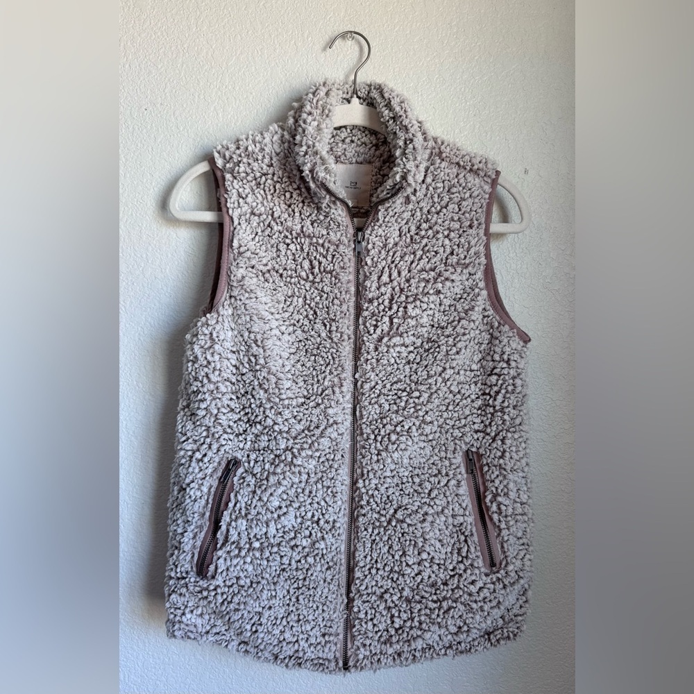 Thread & Supply Sherpa Zip Vest
